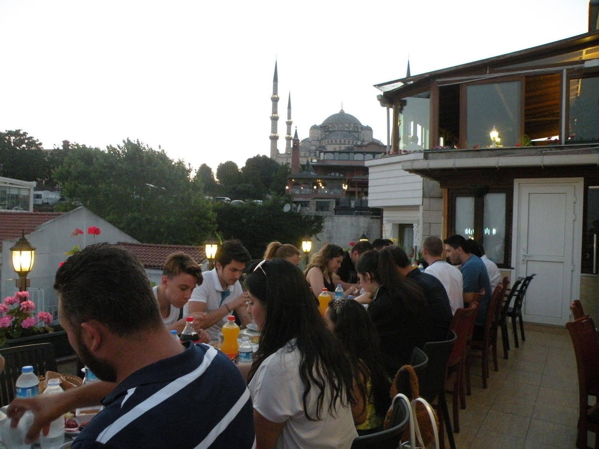 Agora Boutique Hotel & Bistro Istanbul Exteriör bild