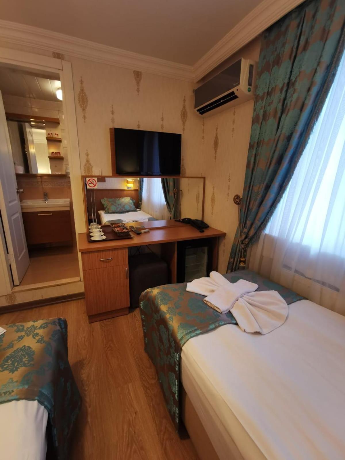 Agora Boutique Hotel & Bistro Istanbul Exteriör bild