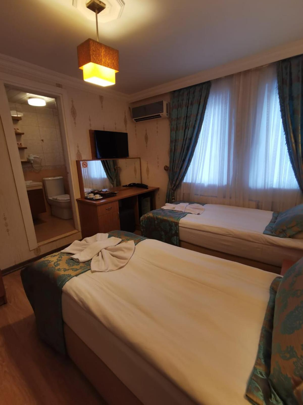Agora Boutique Hotel & Bistro Istanbul Exteriör bild